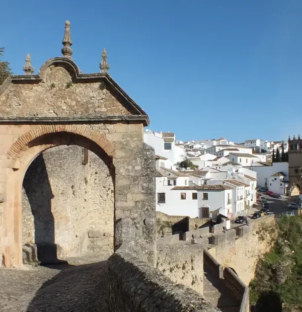 Rundreise Andalusien Kleingruppe: Stadttor in Ronda
