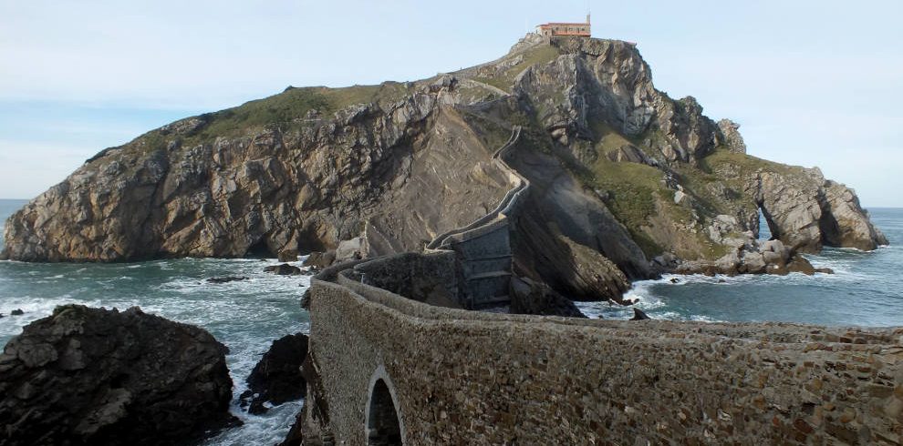 Mietwagenreise Baskenland & La Rioja: Felseninsel San Juan de Gazetelugatxe bei Bermeo im Baskenland