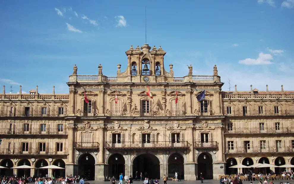 Mietwagenrundreise Spanien: Plaza Mayor von Salamanca