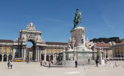 Rundreise Portugal und Santiago: Praça do Comércio in Lissabon