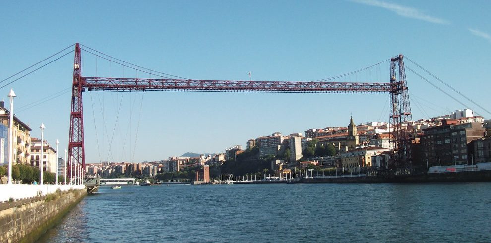 Mietwagenreise Baskenland & La Rioja: Schwebefähre Puente de Vizcaya in Portugalete im Baskenland