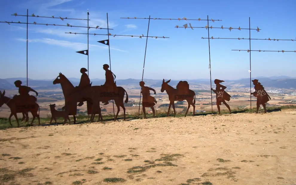 Wandern auf dem Jakobsweg: Alto del Perdón