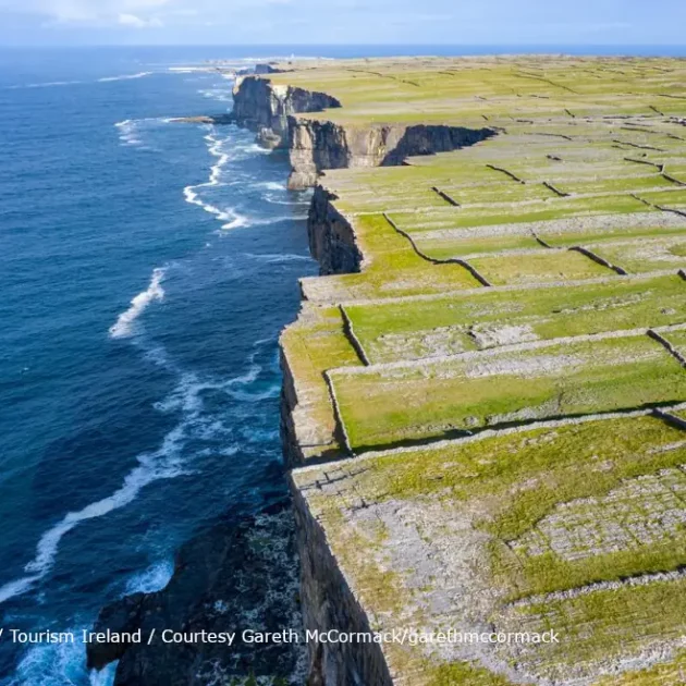 Dun Aonghasa, Dun Aengus, Inishmore, Aran Islands, County Galway / © Failte Ireland / Tourism Ireland / Courtesy Gareth McCormack/garethmccormack