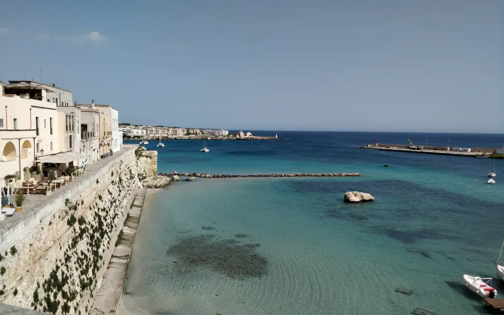 Wanderreise Küstenwandern in Apulien: Blick auf den Hafen von Otranto