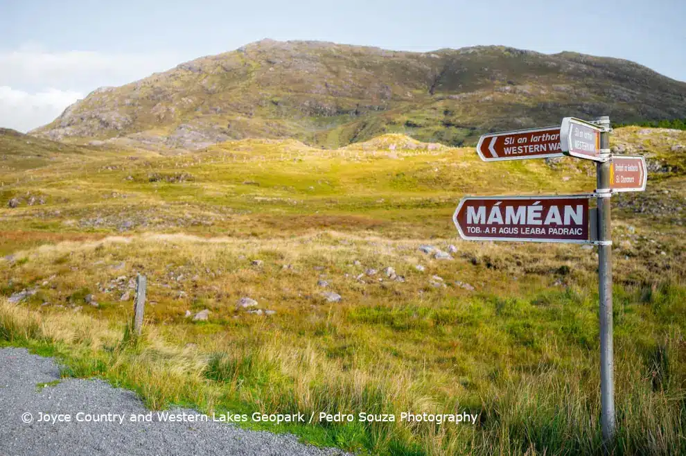 Mám Éan, Maumeen or Mamean, Pilgrimage Trail, Signs, Connemara, Co Galway