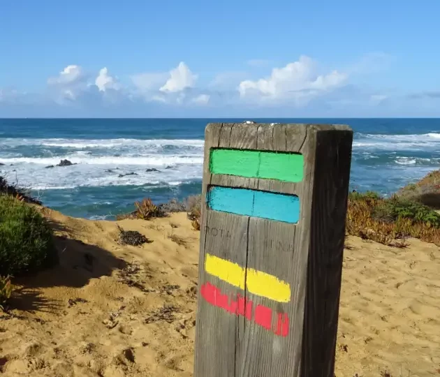 Wanderreise Portugal - Fischerweg: Markierung Fischerweg bei Almograve