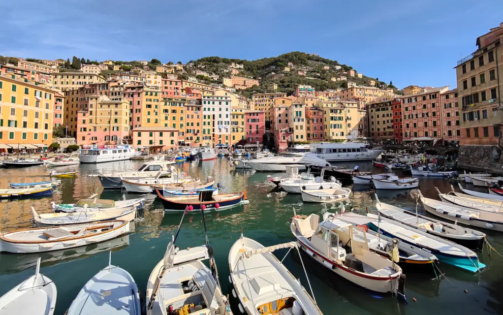 Wanderreise Cinque Terre und Portofino: Blick auf Camogli