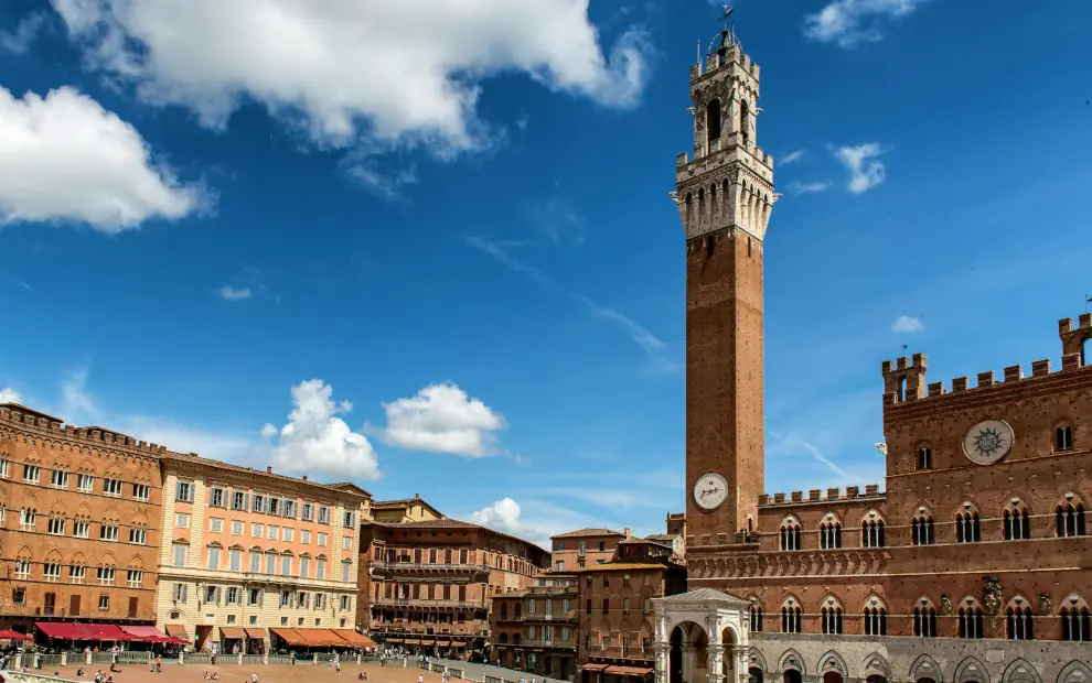 Wanderreise von Siena nach Cortona: Piazza del Campo in Siena