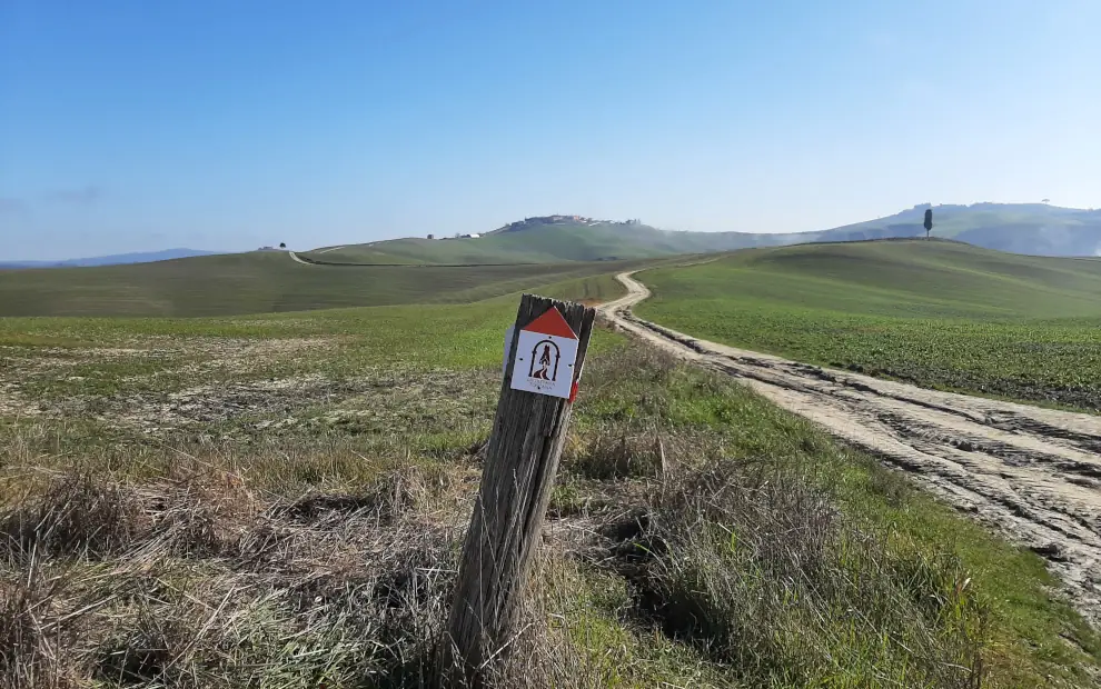 Wanderreise Toskana von Siena nach Cortona: Wegbeschilderung