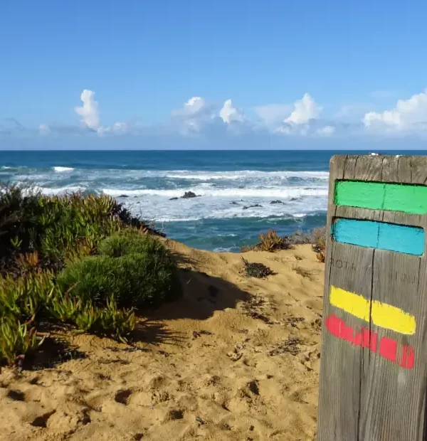 Wanderreise Rota Vicentina: Markierung bei Almograve