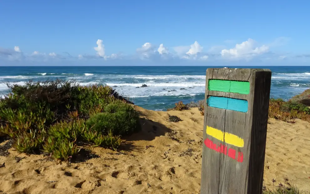 Wanderreise Rota Vicentina: Markierung bei Almograve