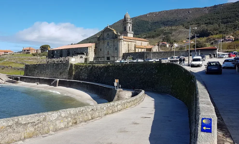 Mosteiro de Oia auf dem portugiesischen Jakobsweg Küstenweg