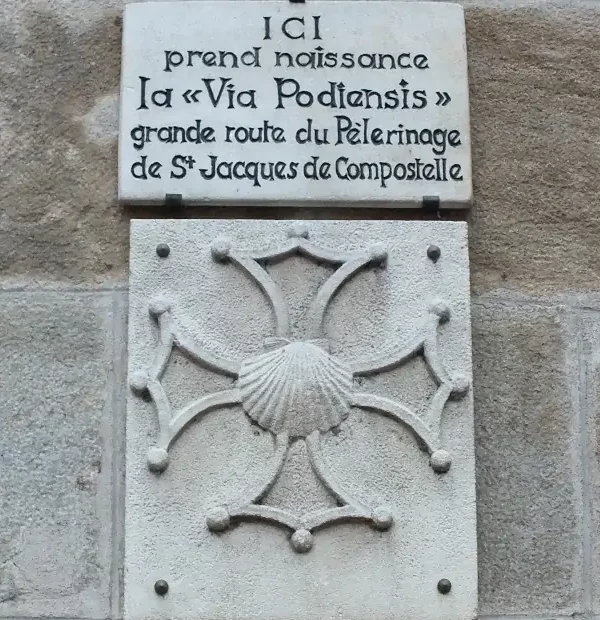 Wanderreise Jakobsweg Frankreich: Start der Via Podiensis in Le Puy-en-Velay