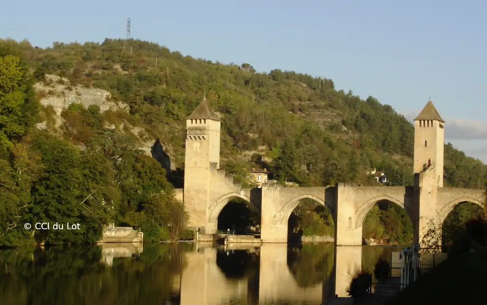 Wanderreise Jakobsweg Frankreich von Conques nach Cahors: Ponte Valentré, ©CCI du Lot