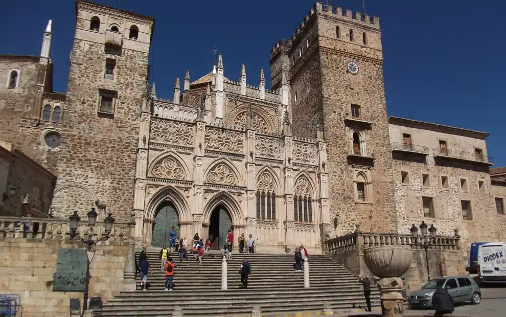 Paradores-Rundreise Extremadura: Kloster Guadalupe