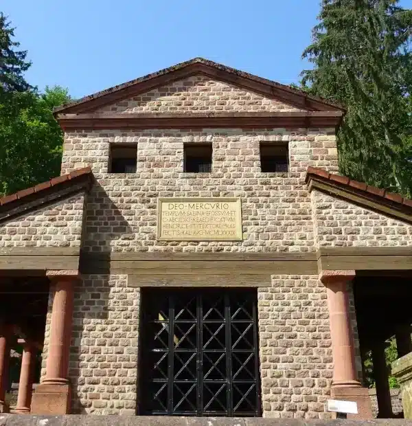 Jakobsweg Mosel: Römischer Tempel bei Tawern