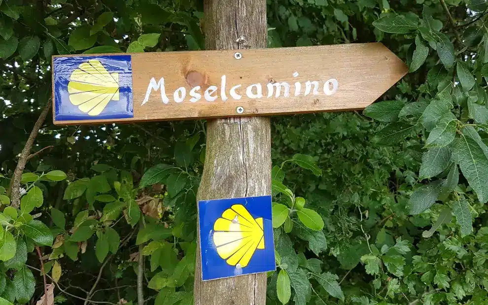 Wanderreise Mosel-Camino: Beschilderung Mosel-Camino