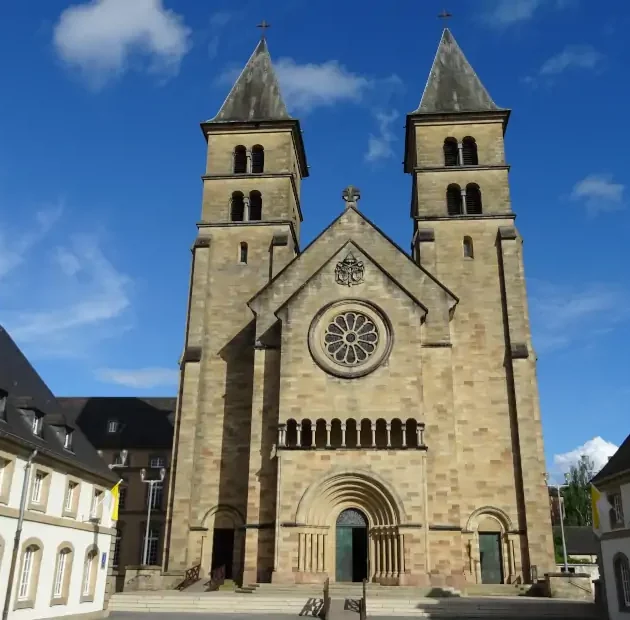 Jakobsweg von Köln nach Trier - Via Coloniensis - Abtei von Echternach