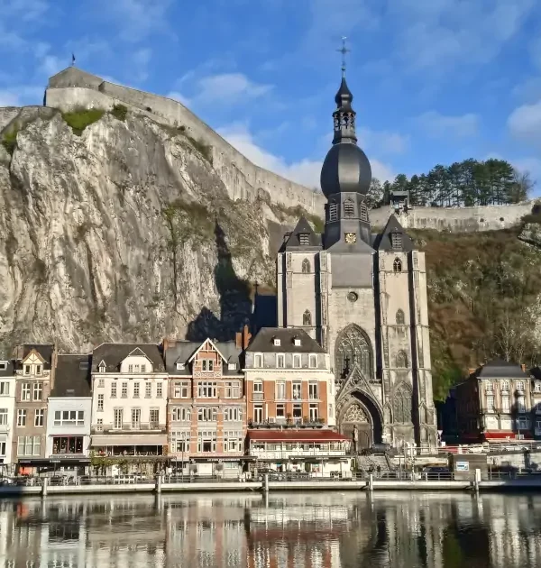 Reiseziel Belgien: Dinant an der Maas