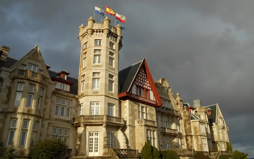 Wanderreise Camino del Norte: Palacio de la Magdalena in Santander