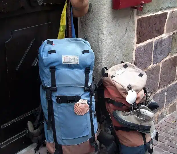 Wanderreise Jakobsweg – Von St-Jean-Pied-de-Port nach Logroño: Pilgerrucksäcke