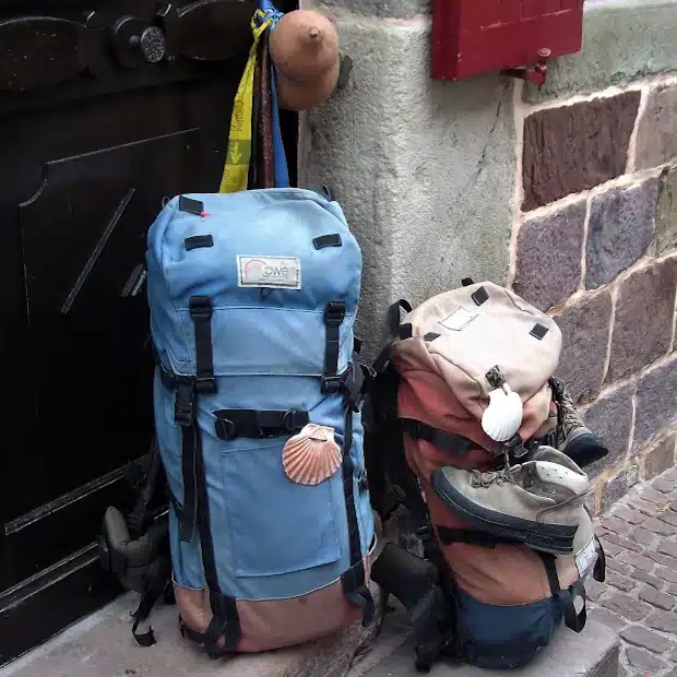 Wanderreise Jakobsweg – Von St-Jean-Pied-de-Port nach Logroño: Pilgerrucksäcke