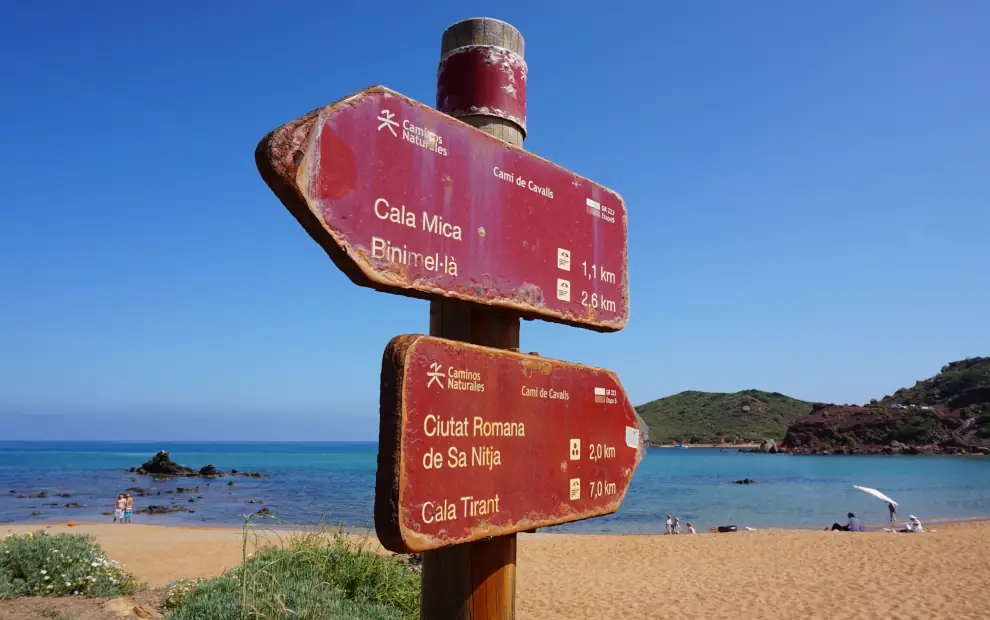 Wanderreise Menorca: Beschilderung Camí de Cavalls