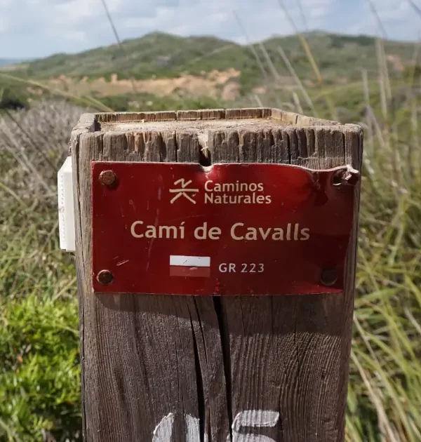 Reiseziel Menorca: Wanderreisen auf Spaniens ruhiger Mittelmeerinsel