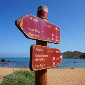 Wanderreise Menorca – Camí de Cavalls: Beschilderung des Weges
