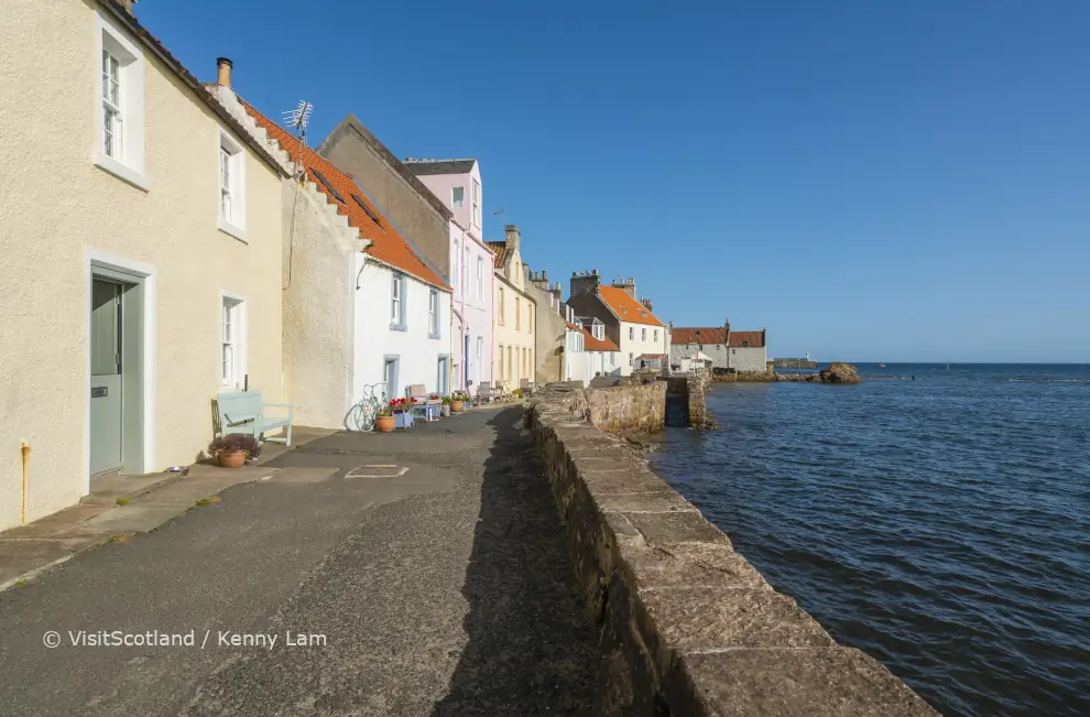 Cottages at Pittenweem, © VisitScotland / Kenny Lam