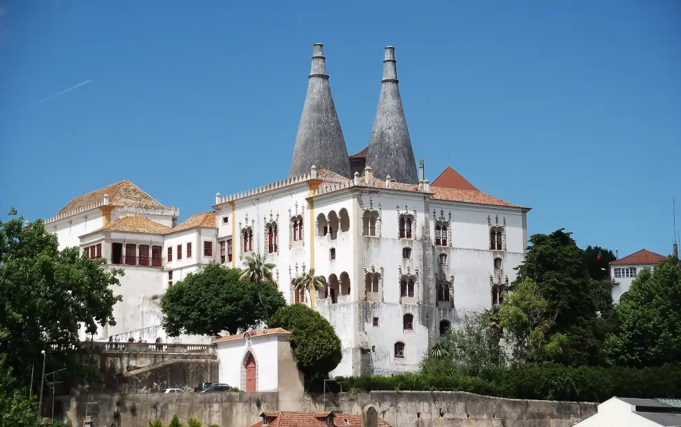 Wanderreise Portugal – Wandern im Naturpark Sintra-Cascais: Palácio Nacional in Sintra