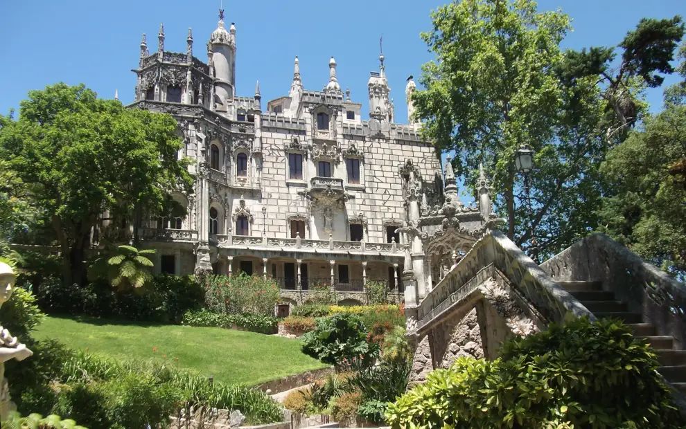 Wanderreise Portugal – Wandern im Naturpark Sintra-Cascais: Quinta da Regaleira in Sintra
