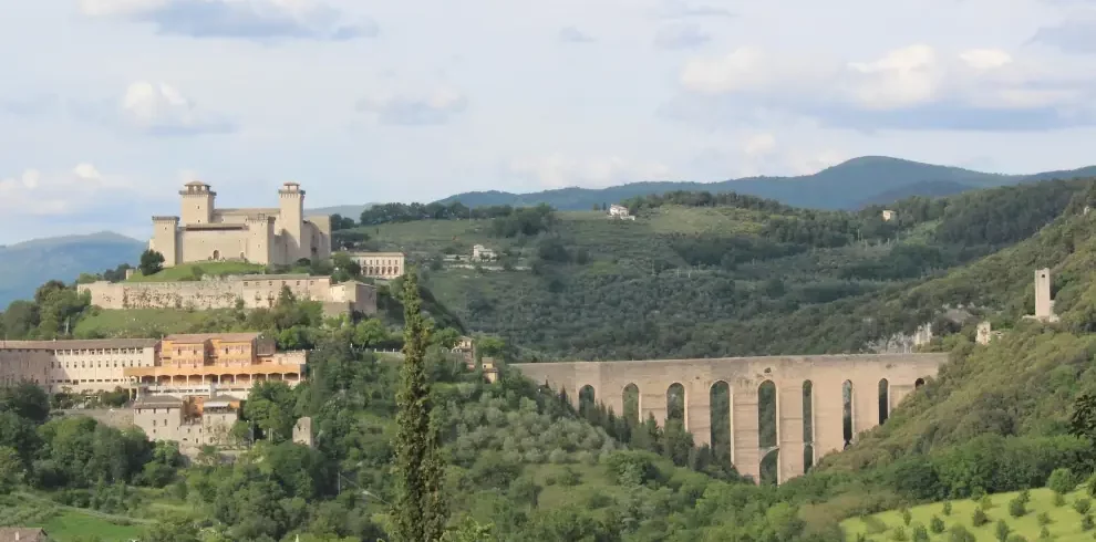 Wanderreise Franziskusweg: Blick auf Spoleto
