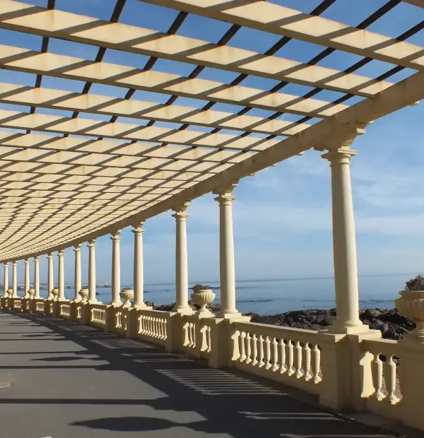 Wanderreise Caminho Português - Küstenwandern im Norden Portugal: Pergola in Foz do Douro